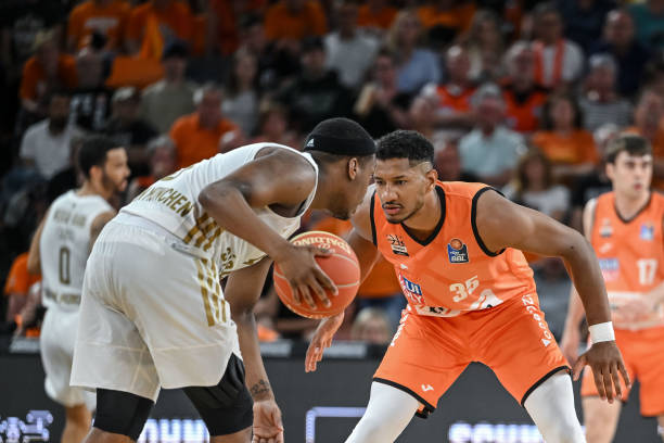 的配合一般 的配合一般